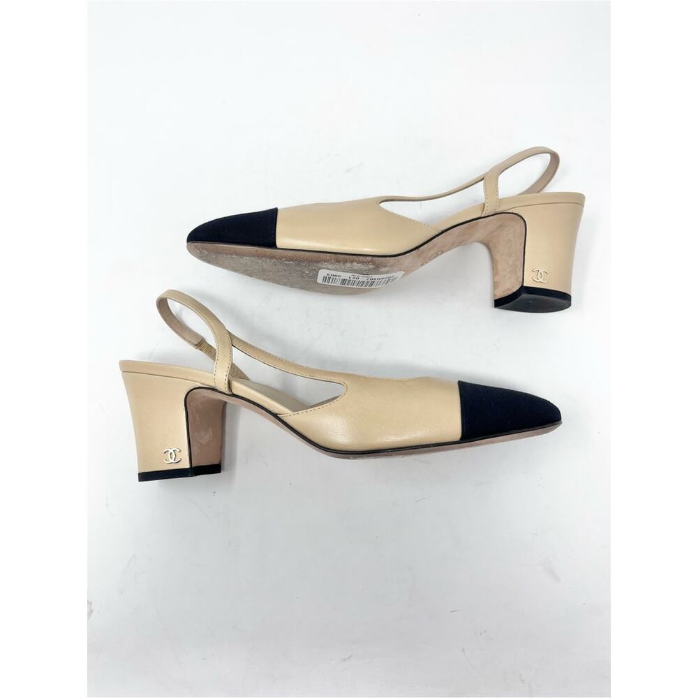 Chanel Two Tone Leather Beige Black Cap Toe Slingback Block Heel CC size 37.5 EU - Picture 7 of 7
